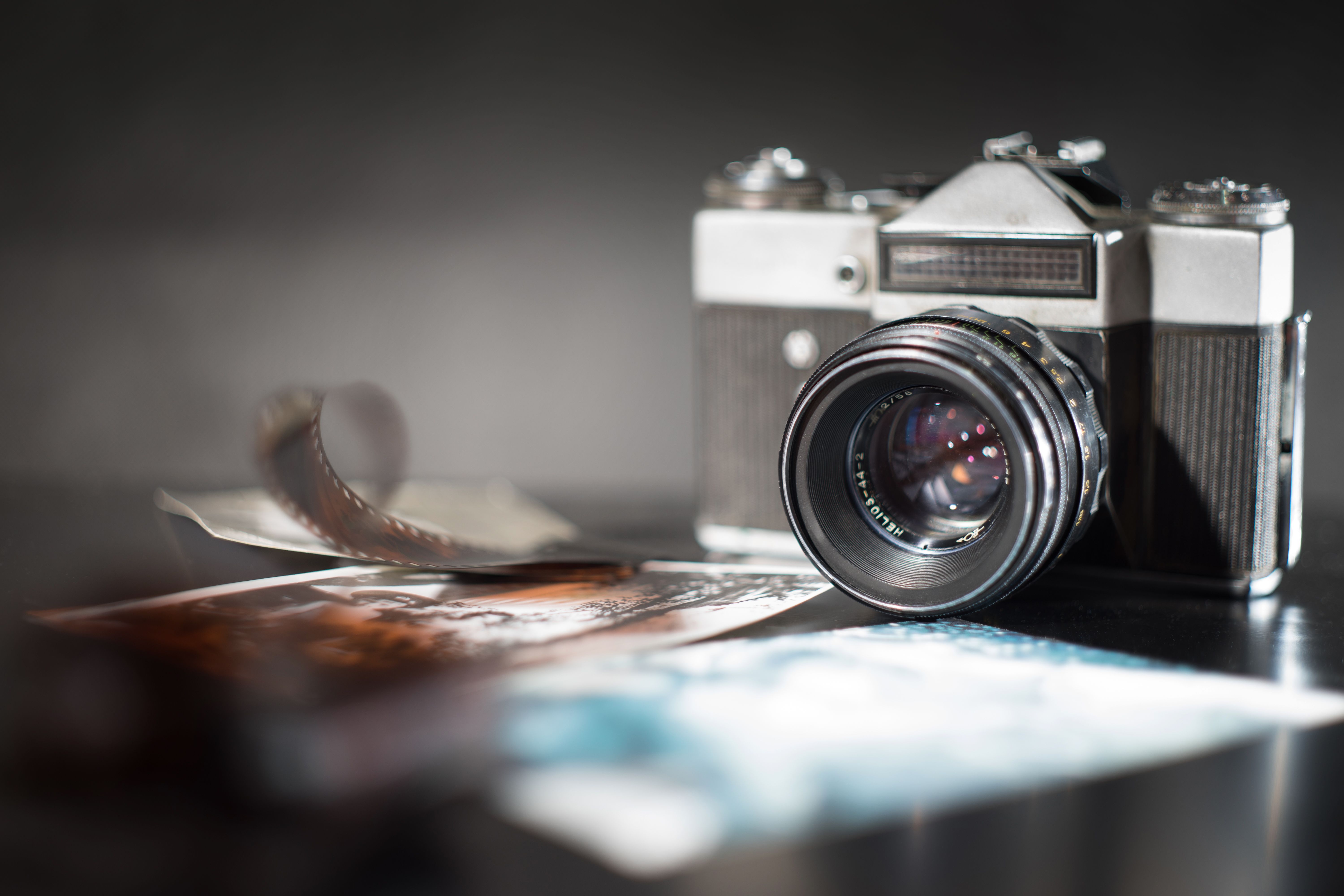 Illustration : photographier une création faite main près d'une fenêtre