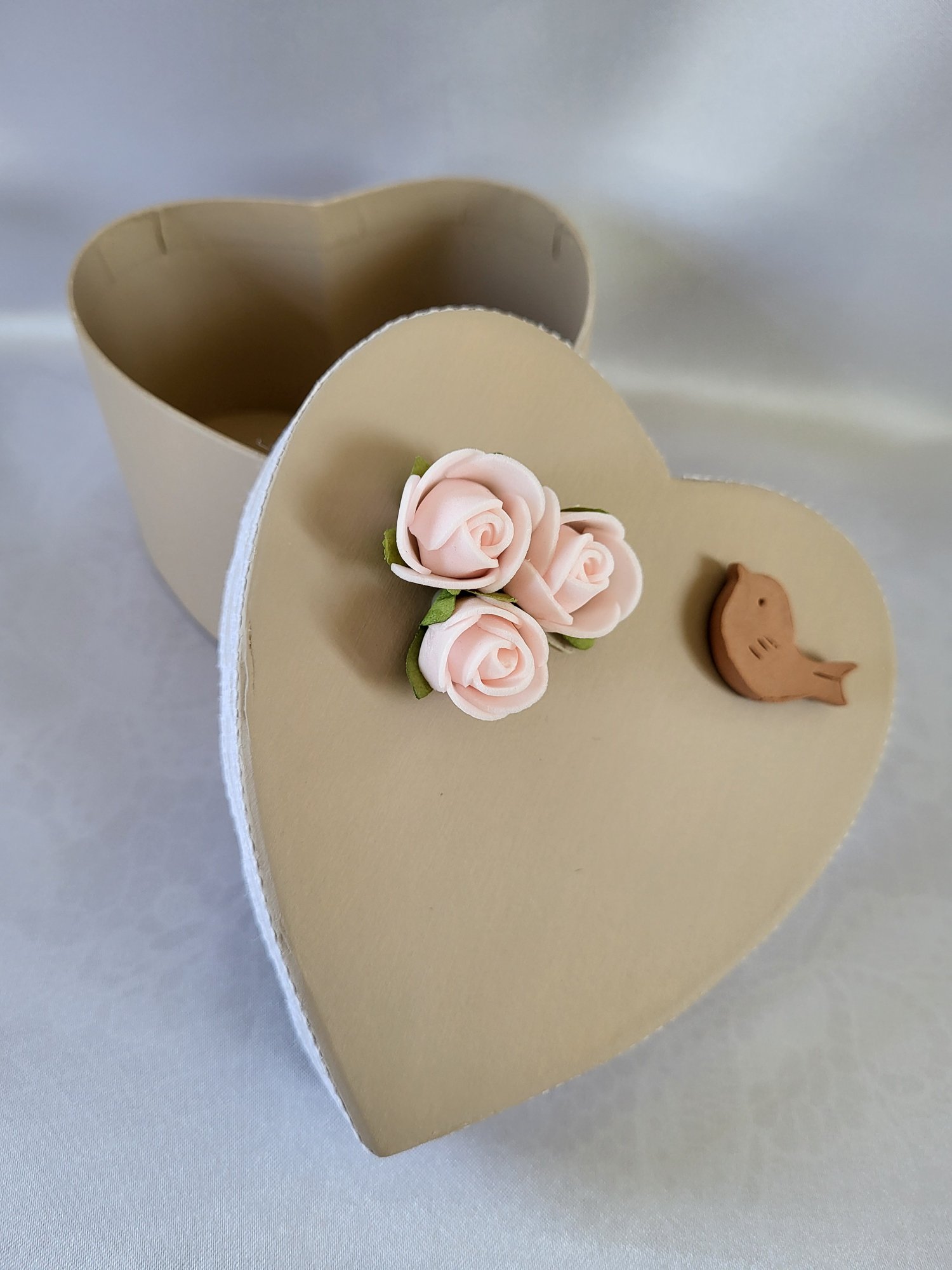 "Mon Amour" Boîte cœur romantique shabby chic beige rosé