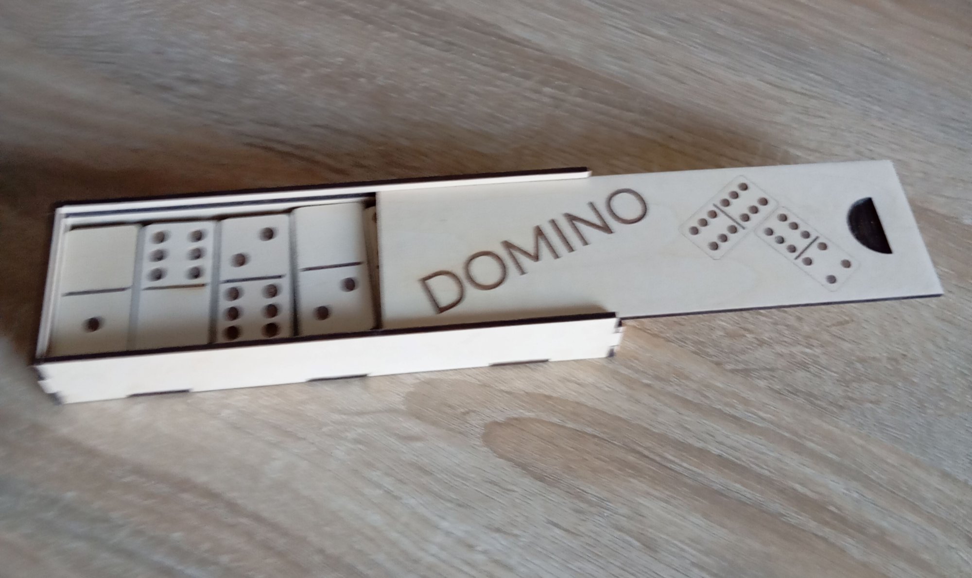 Domino, domino en Bois, 28 dominos, Jeu de Domino, Jeux en Bois,  Jouet de Domino en Bois, Cadeaux pour Noël
