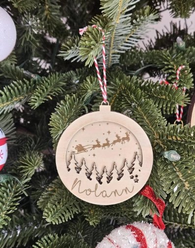 Boule de Noël Sapin et traineau