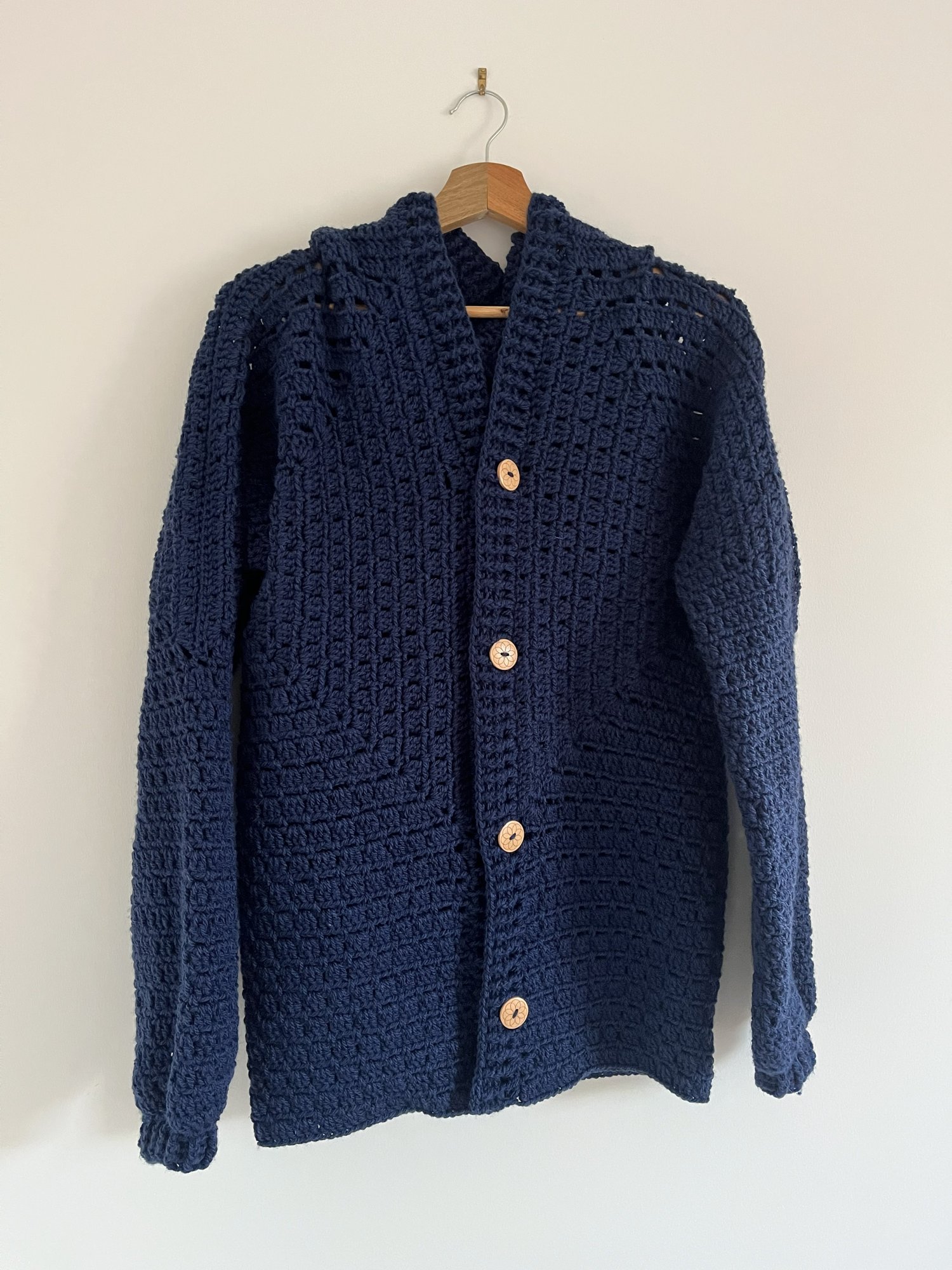 veste cardigan à capuche veste longue au crochet bleue marine Taille S/M
