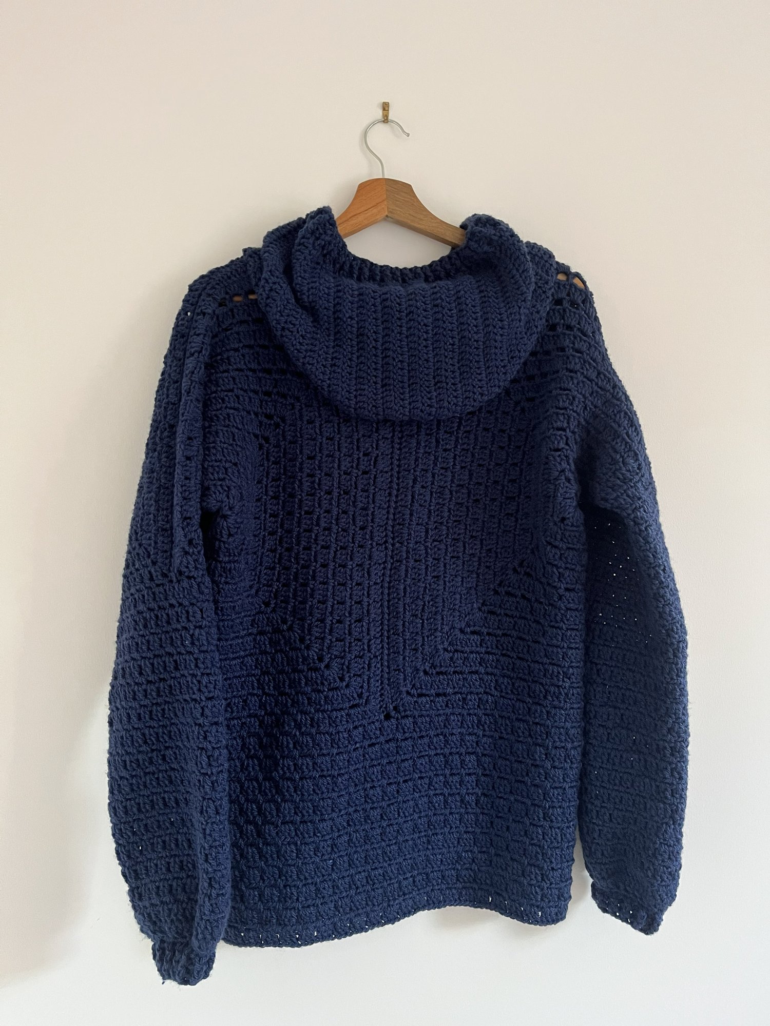 veste cardigan à capuche veste longue au crochet bleue marine Taille S/M