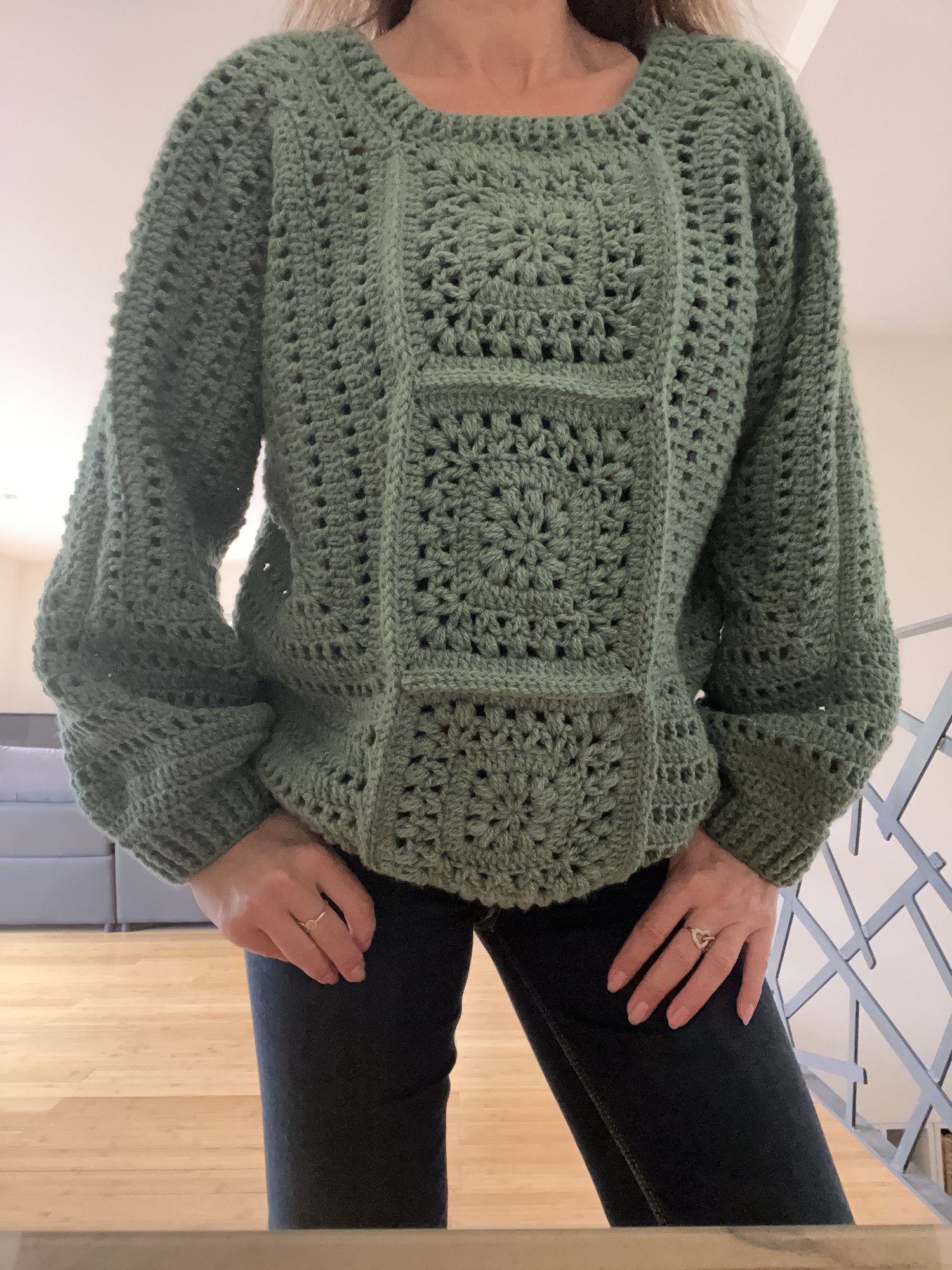 pull vintage, pull bohème, pull carré grand mère au crochet vert