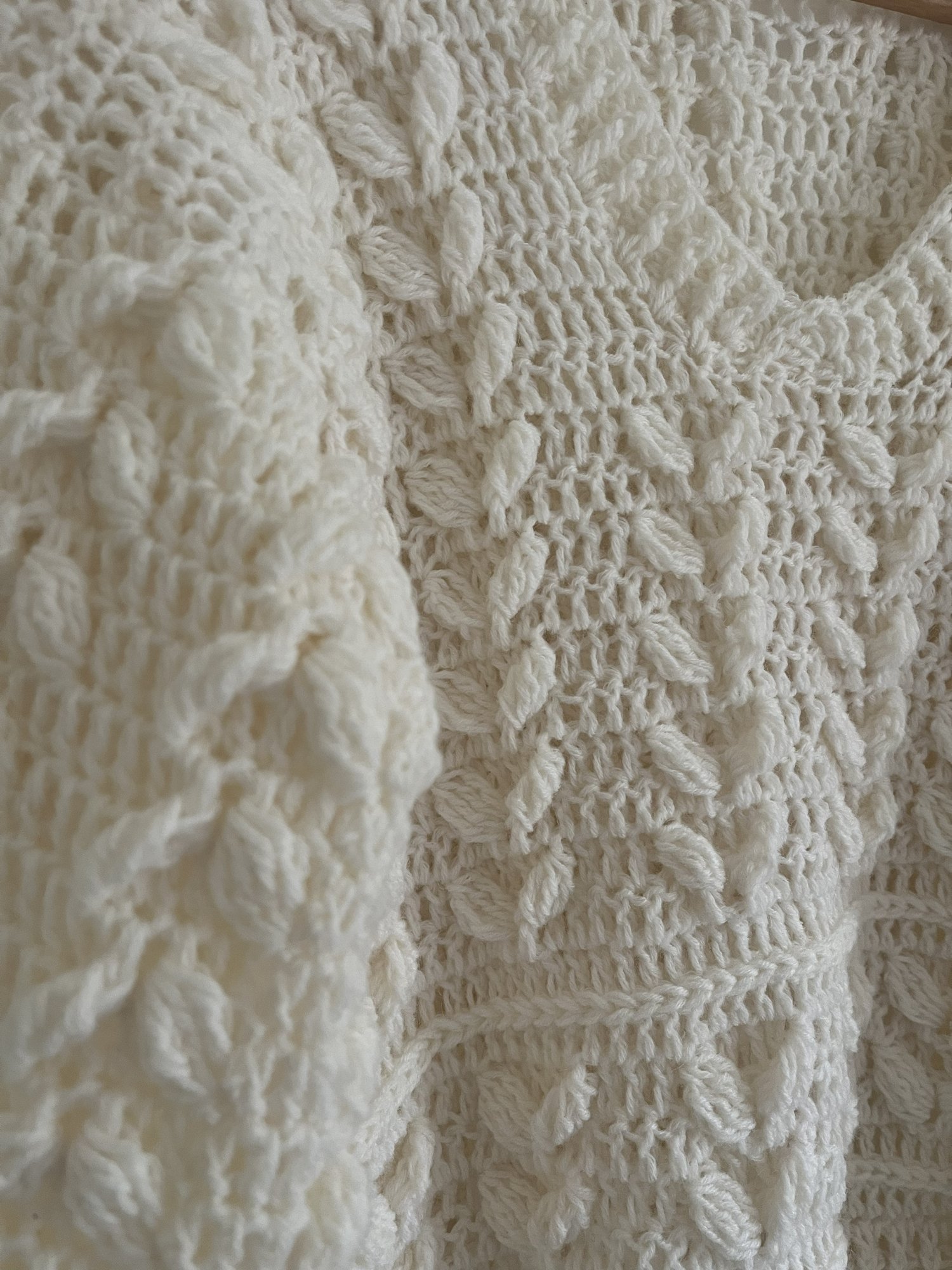 pull crochet torsades beige laine fait main pièce unique T M