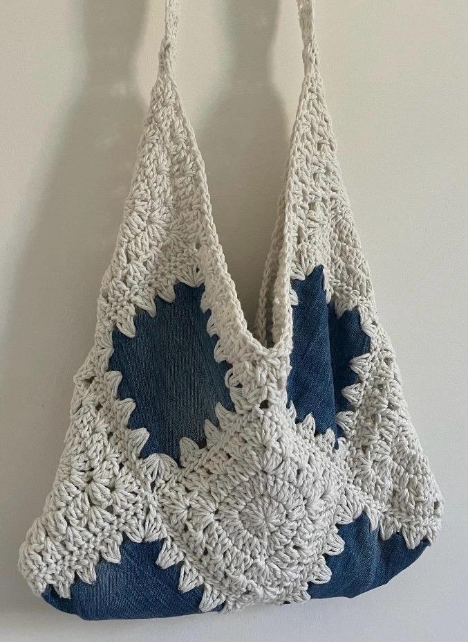 sac vintage crochet et jean fait main pièce unique