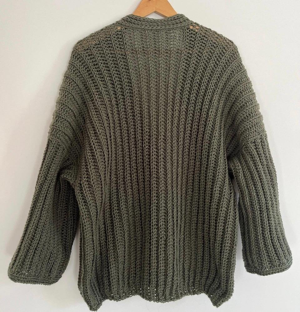 Cardigan veste oversize longue au crochet fait main