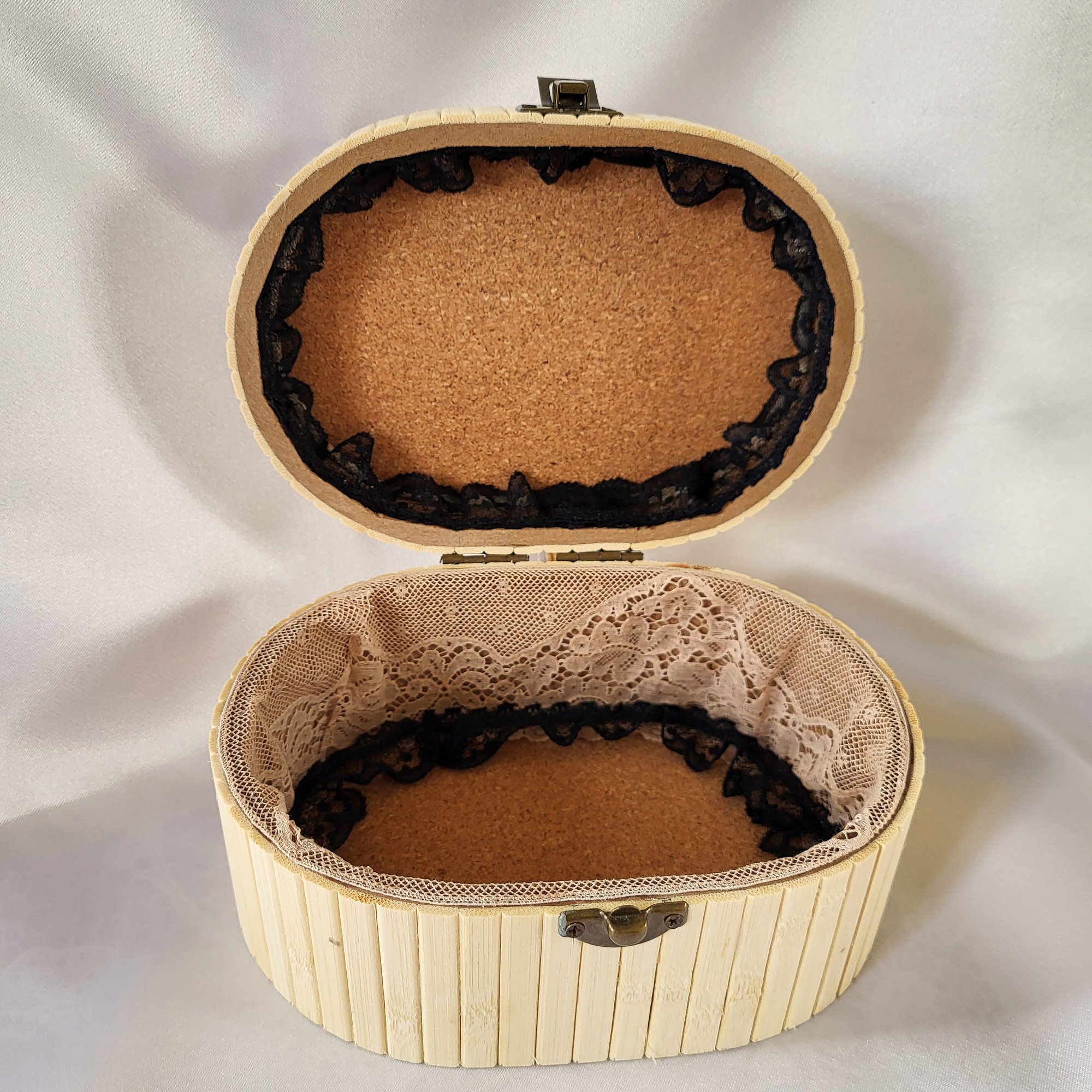 Boîte à bijoux ou trésors "Floralie"