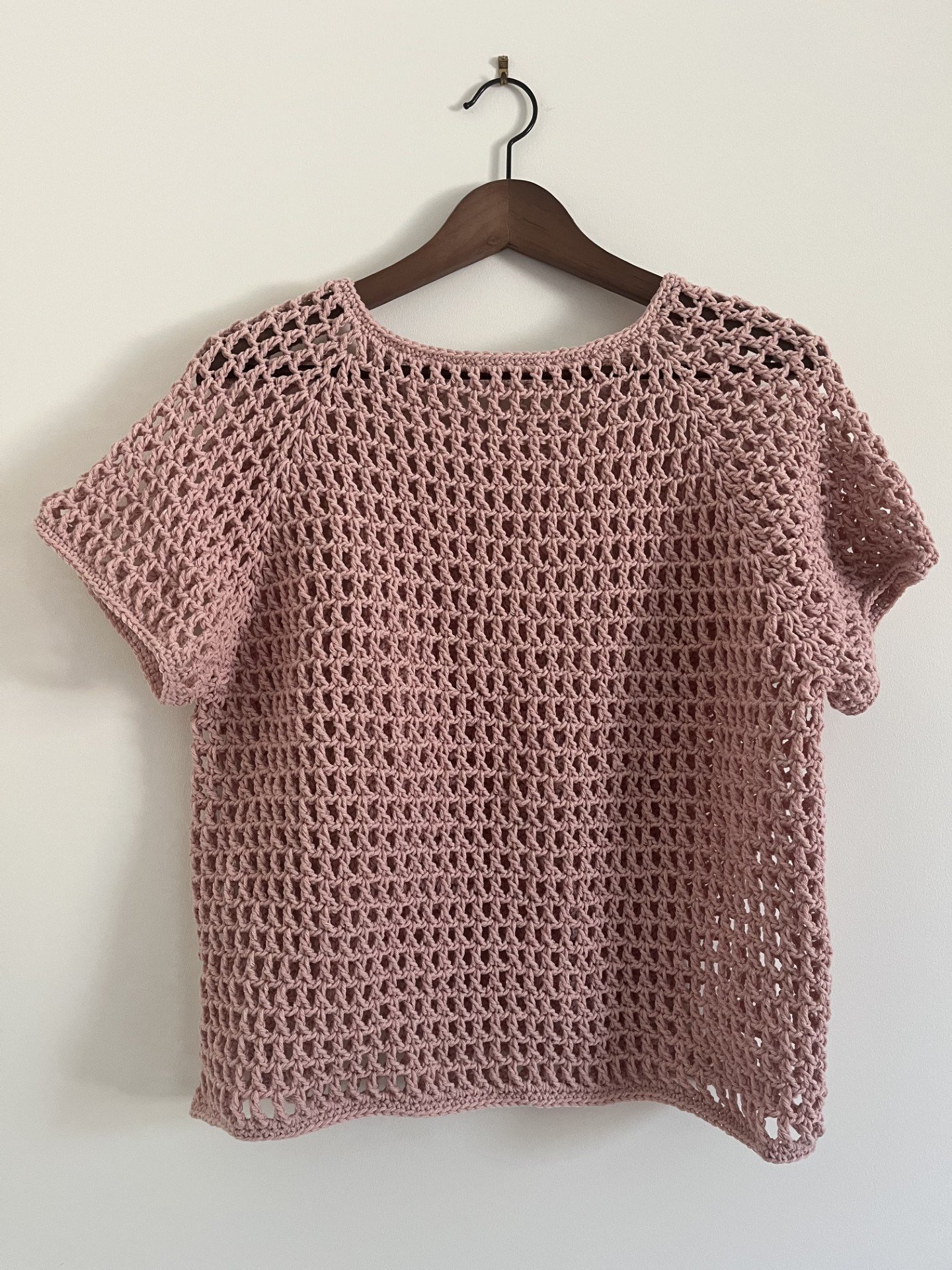 Pull au crochet fait main, pull maille résille, tunique été, manches courtes rose poudré Taille M