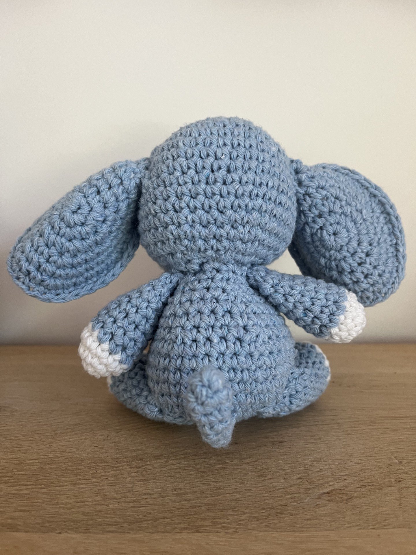 éléphant peluche jouet au crochet