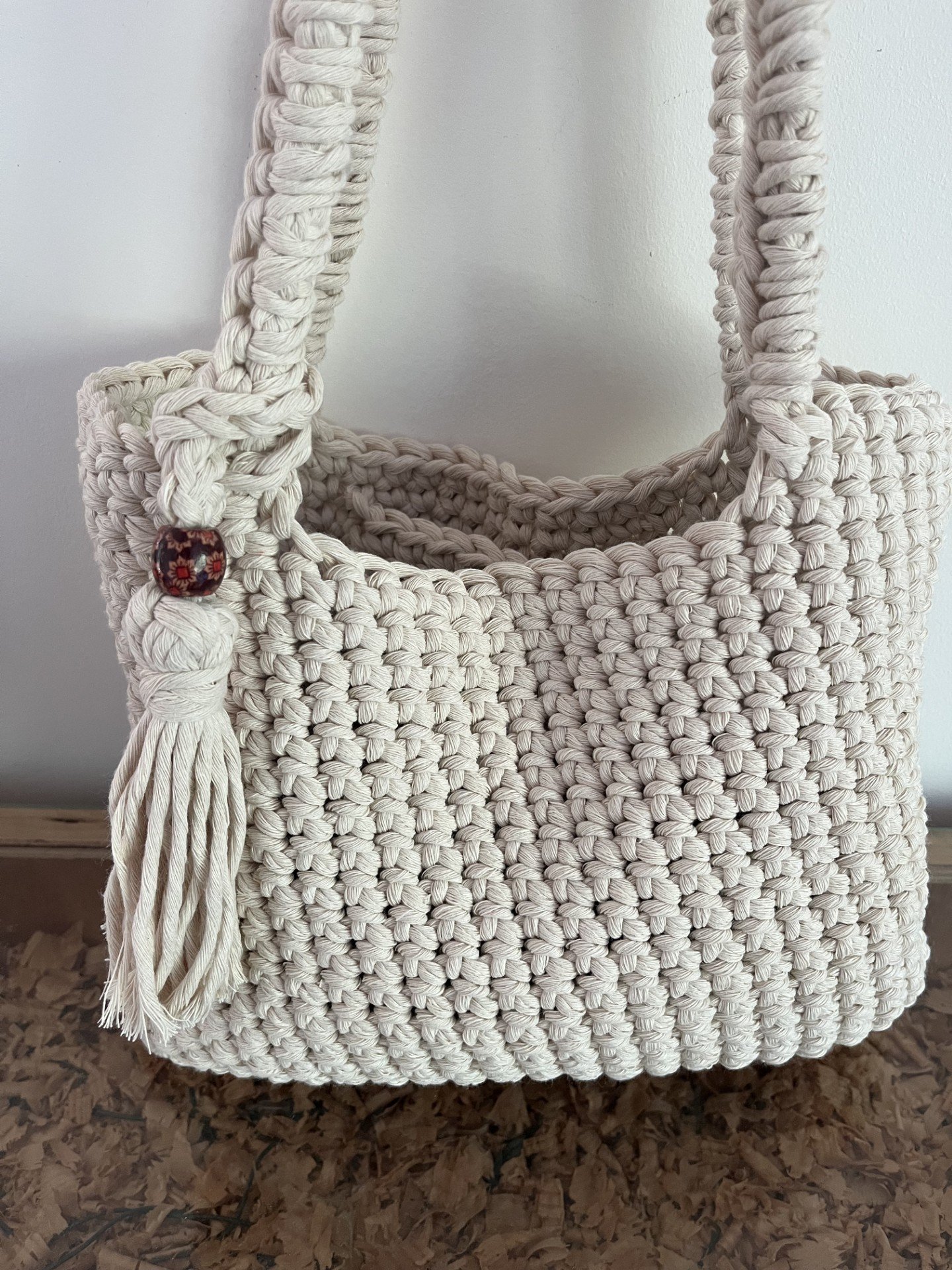 sac fourre tout, sac cabas, sac de plage, sac porté épaules au crochet en gros fil de macramé